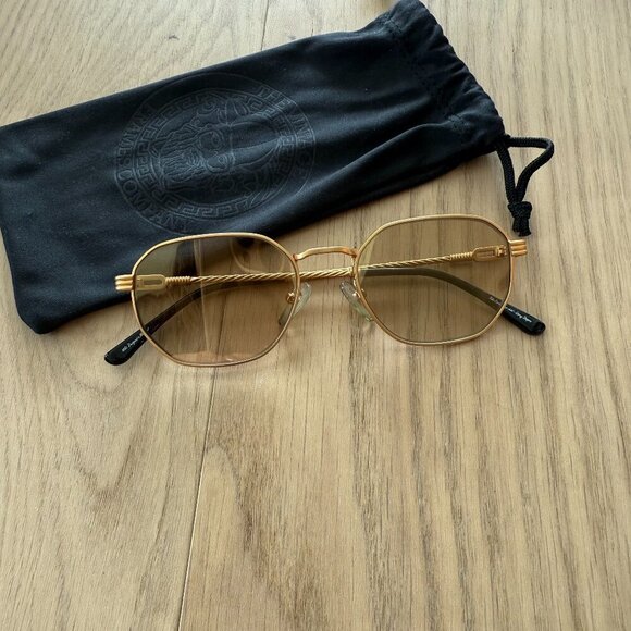 The Vintage Frame Company  | Detroit Player 18KT Gold Hexagon Frame | Gold - Picture 1 of 7